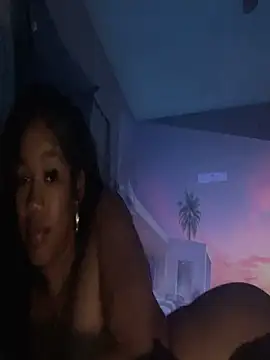 Ahlanacherae_creamz's cam snapshot