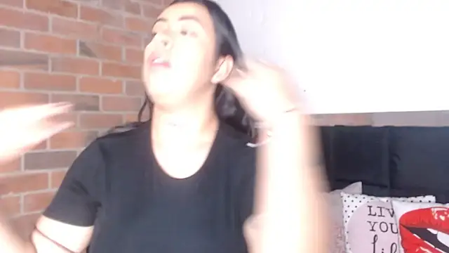 salome__hills1's cam snapshot