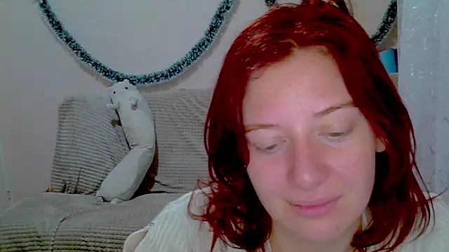 Lily_Ember's cam snapshot