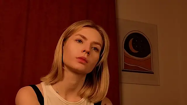 Sunshine_Angell's cam snapshot