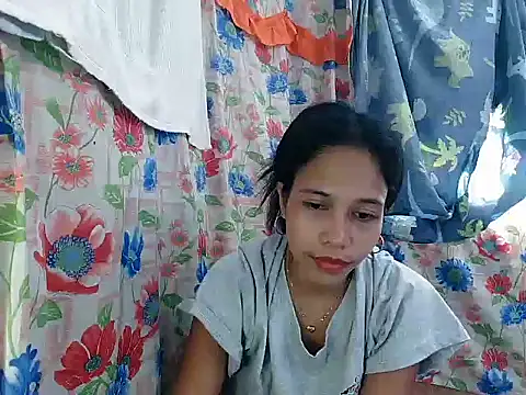 PinaySkinnyGirl's cam snapshot