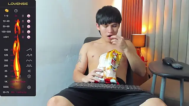 Ryo_kush live sex cam