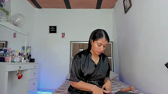 kendall-ewers's cam snapshot