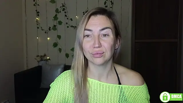 Kiss_julli88I's cam snapshot