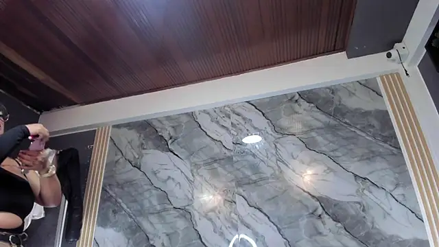 Alicee_stone_'s cam snapshot