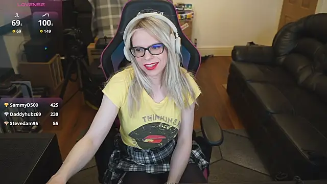 KelseyCobalt live sex cam