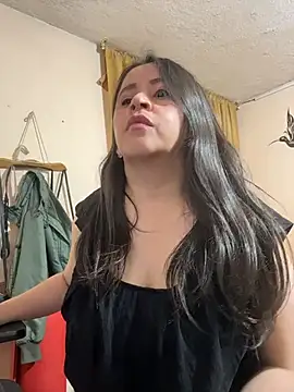 latinfemale live sex cam