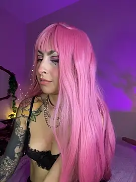 Cinamoonn's cam snapshot