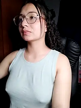 Gwen_Sweet's cam snapshot