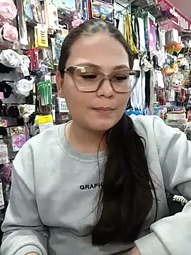 Vale_Saenzz live sex cam