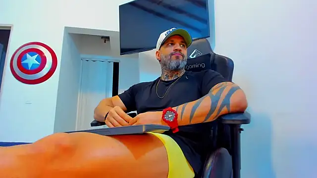 JoshRigby live sex cam