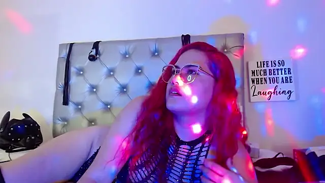 scarlett_redd's cam snapshot