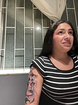 Alyha_Cortes live sex cam