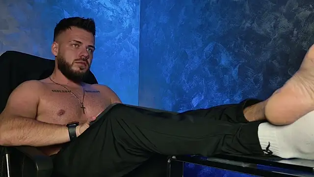 juliusmasters live sex cam