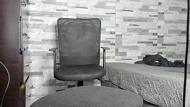 Dimitri_higth420 live sex cam