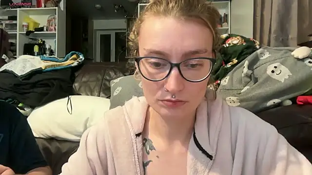 harleyblair live sex cam