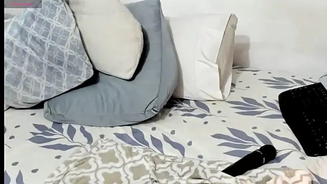 korayma_torres's cam snapshot