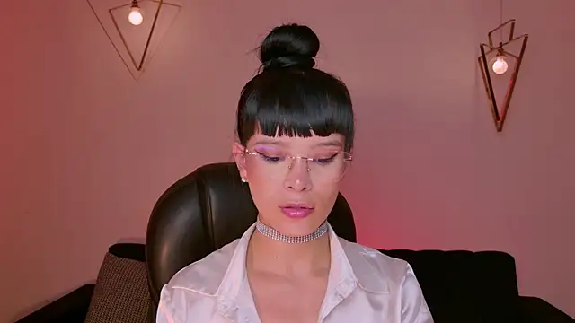 AgathaKondo_'s cam snapshot