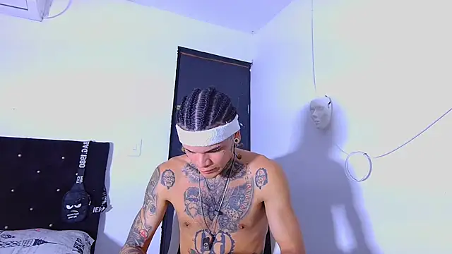 hot_man05's cam snapshot