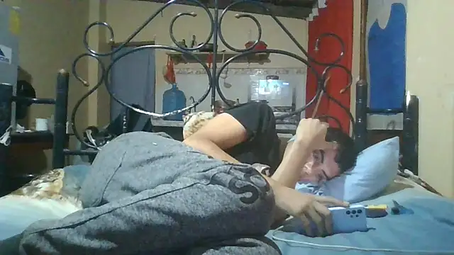 Ortiz3404's cam snapshot