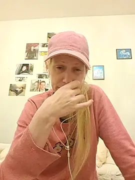 Polonski88_Official's cam snapshot