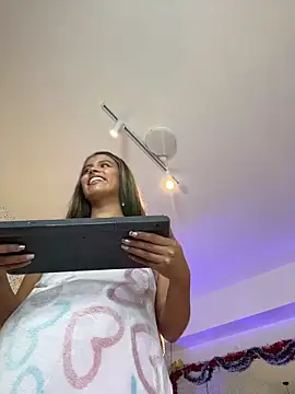 EMILIIA_RICHTER__'s cam snapshot