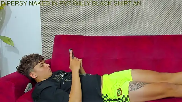 willy_sexxx18 live sex cam