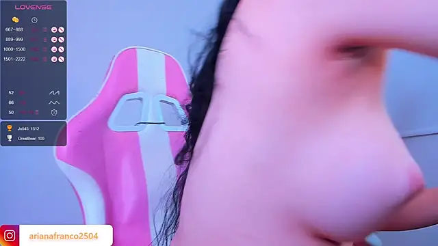 Ariana_f live sex cam