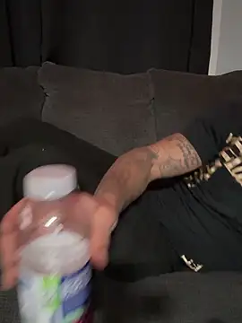 BigWayneBabyXXX live sex cam