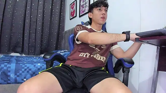 The_skinnyguys live sex cam