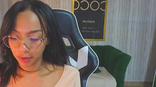 luna_meow_t's cam snapshot