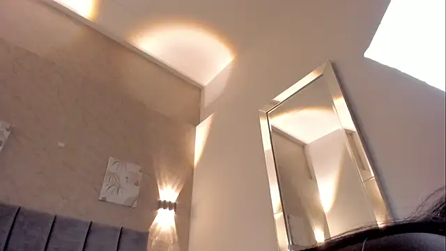 Lunaa_bellaa live sex cam