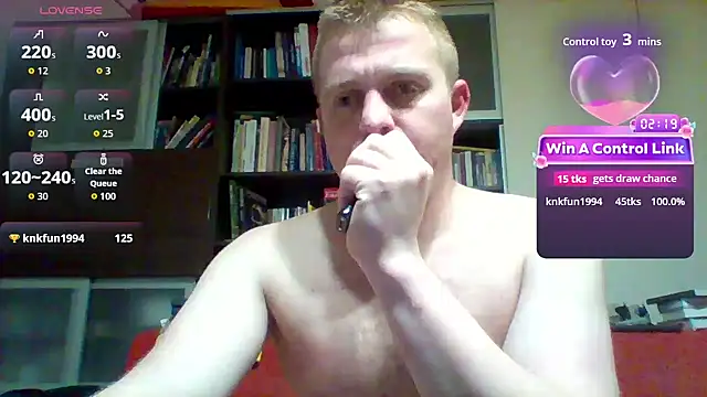 Matttthees live sex cam