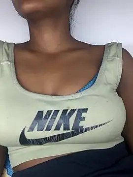 Sweety676's cam snapshot