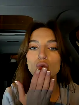 -AngelAri-'s cam snapshot