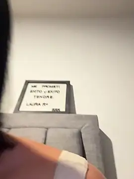 AlannaEvons live sex cam