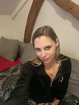 jennyy256's cam snapshot