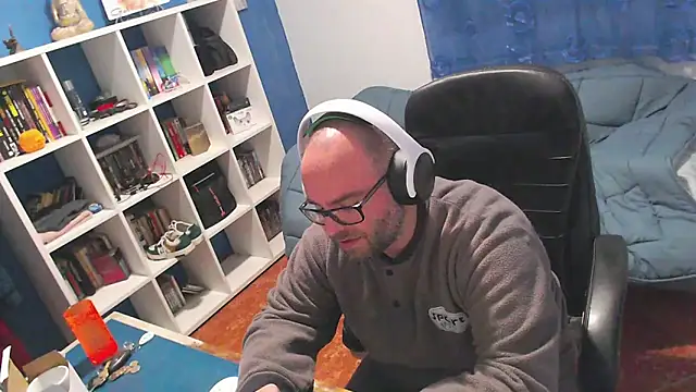 ravingr4d4's cam snapshot