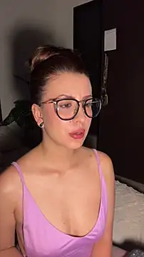 EmaSaenz live sex cam