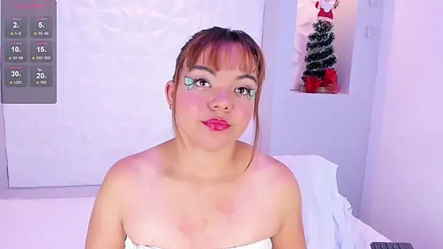 EmilyRouss_'s cam snapshot