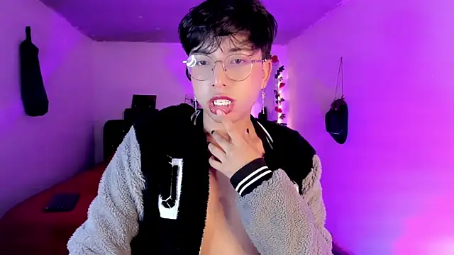 AnggelONfiree live sex cam