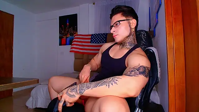 DennisWalkerr's cam snapshot