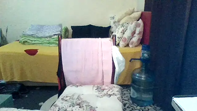 st206boy's cam snapshot