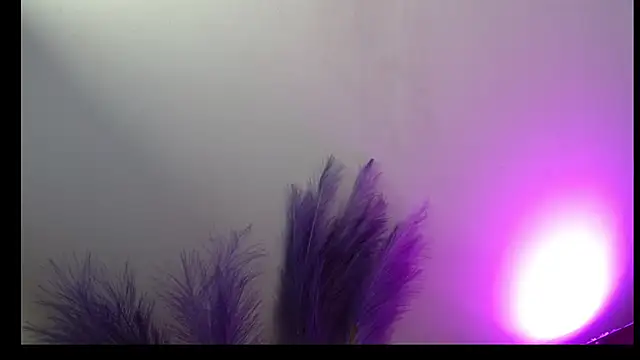 Queen_Rousee's cam snapshot