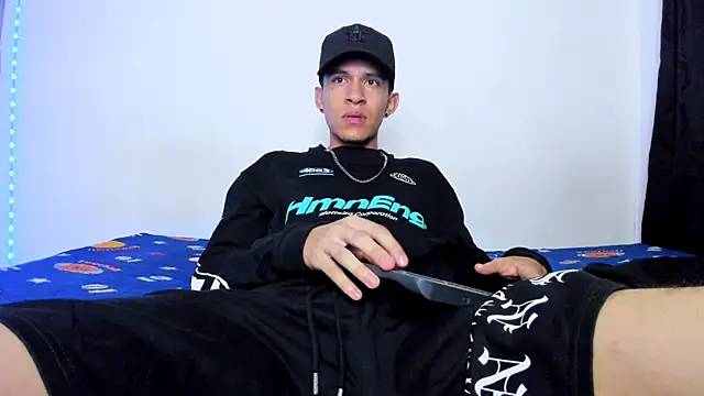 Samuel_Suarez live sex cam