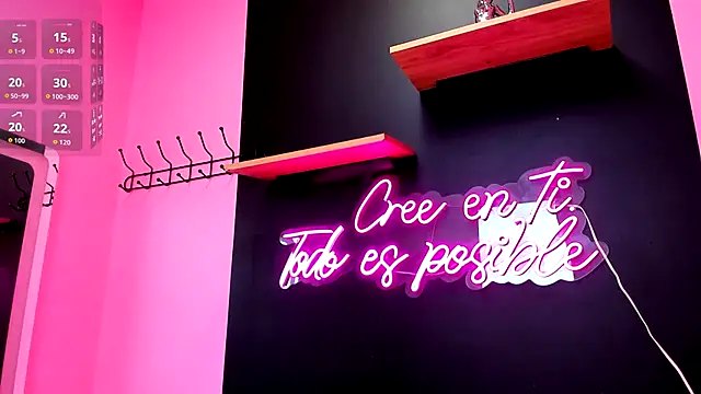 JuliethCruz_'s cam snapshot