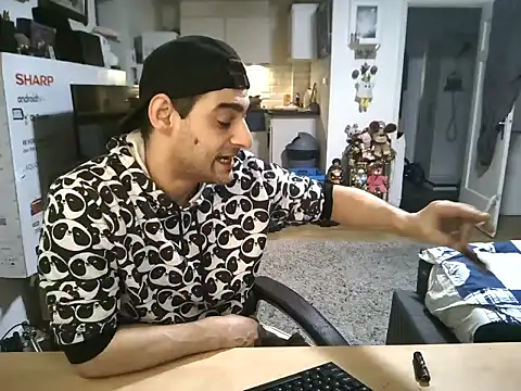 mihaimichael's cam snapshot