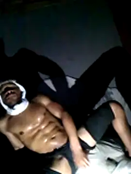 JimmBLU5099's cam snapshot