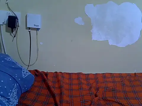 EbonyMina_'s cam snapshot