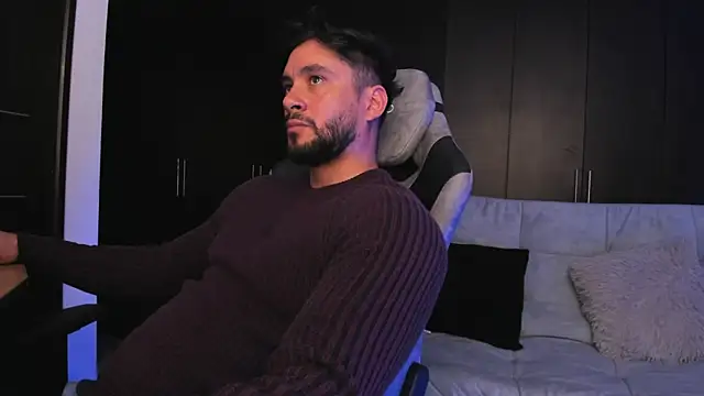 sergi_mancini_11's cam snapshot